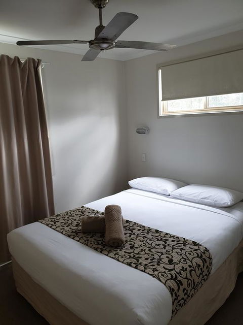 Australian Motor Homes Tourist Park - Mackay Tourism 3