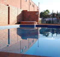 Australian Settlers Motor Inn - Mackay Tourism