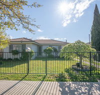 Autumn St - Trendy East Orange - Near CBD - Mackay Tourism