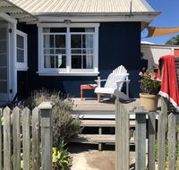Avalon Seafarers Beachfront - Mackay Tourism