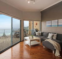 Avoca Heights House /// 4 BDR 2.5 BTH // Direct Ocean Views - Mackay Tourism