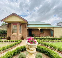 Avoca House - Circa 1900 Gorgeous Federation Home - Mackay Tourism