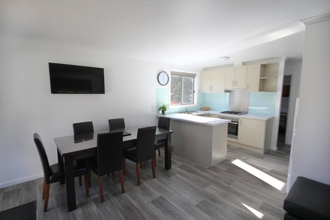 Avondel Caravan Park - Mackay Tourism 3