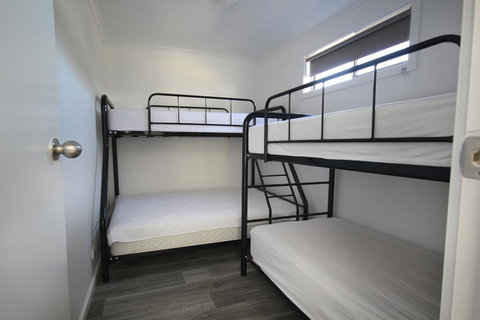 Avondel Caravan Park - Mackay Tourism 2