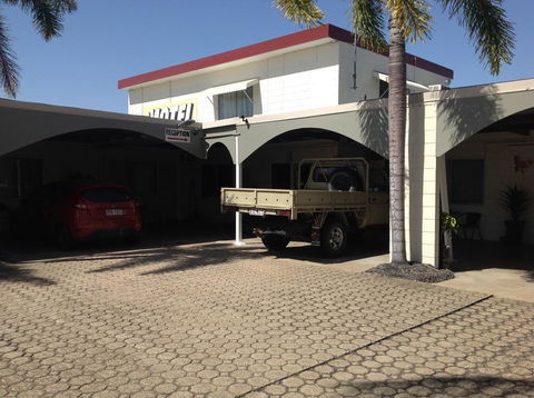 Ayr Max Motel - Mackay Tourism 3