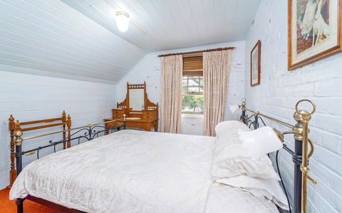 Azile 1875 Heritage Victorian Duplex - Mackay Tourism 1