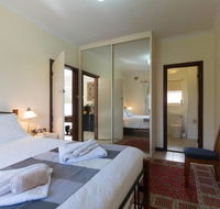 B9 Close to UWA Swan River Cafes and The New Children's Hospital - Mackay Tourism