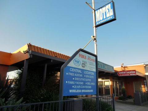 Bairnsdale Kansas City Motel - Mackay Tourism 1