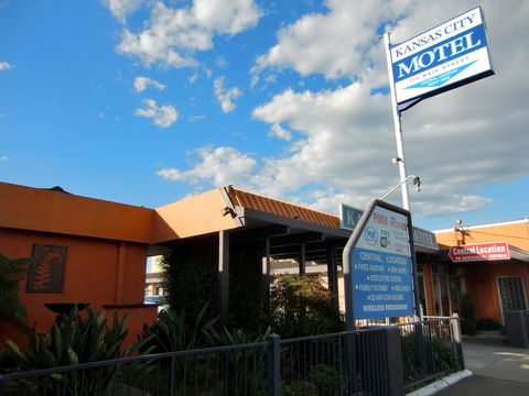 Bairnsdale Kansas City Motel - Mackay Tourism 0