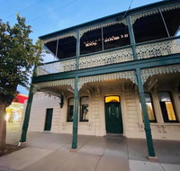 Balcony Level - Heygarth House - Port of Echuca Townhouse - Mackay Tourism
