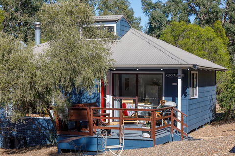 Bandalong Cottages - Mackay Tourism 2