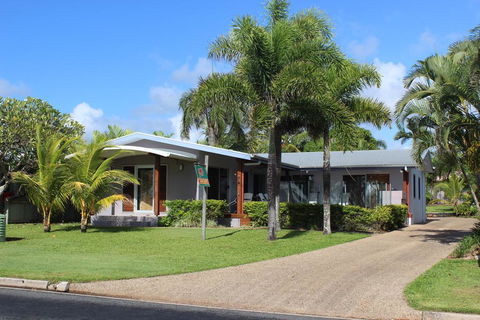 Banfields Retreat - Mackay Tourism 2