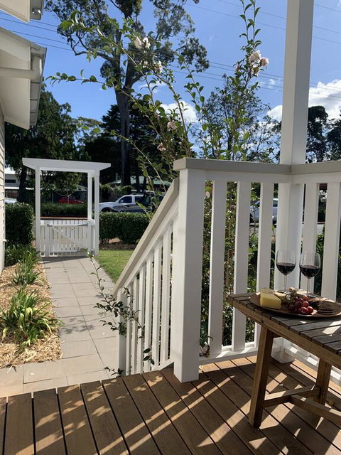 Bank House Tamborine Mountain - Mackay Tourism 2