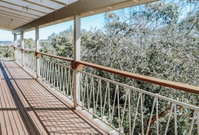 Banksia Beach House