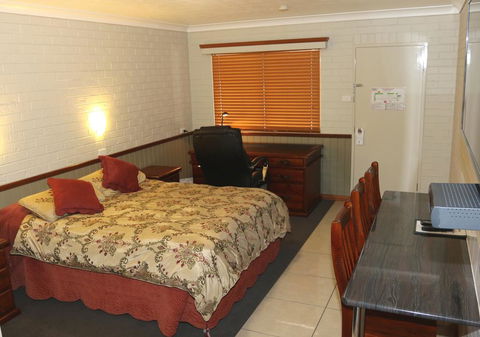 Barcaldine Country Motor Inn - Mackay Tourism 2