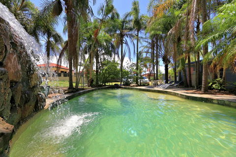 Bargara Gardens Boutique Villas - Mackay Tourism 1