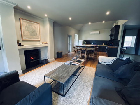 Barunah Plains - The Cottage - Mackay Tourism 3