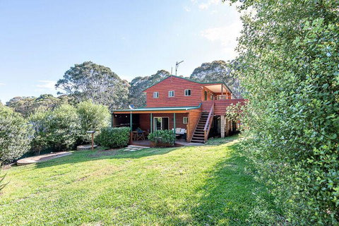 Bawley Point Accommodation - Mackay Tourism 1