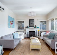 Bay Cottage - Mackay Tourism