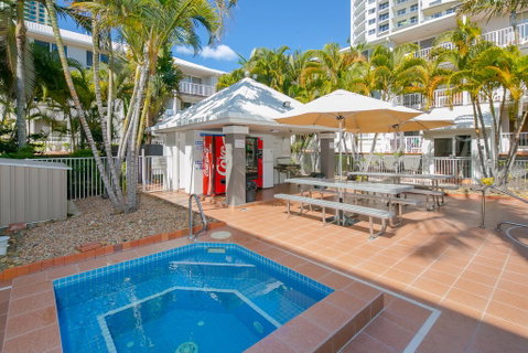 Bay Lodge Apartments - Mackay Tourism 2