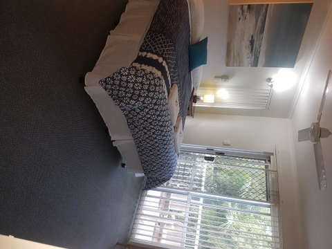 Bayshores Holiday Apartments - Mackay Tourism 3