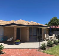 Beach House by the bay - Mackay Tourism