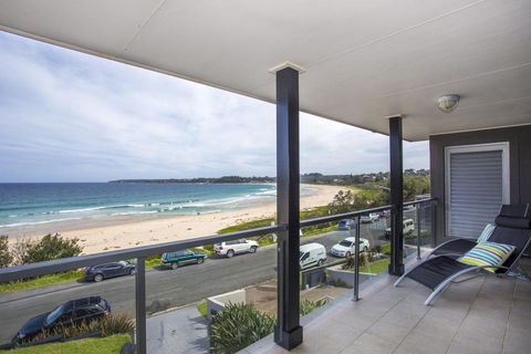 Beach Rd 24 Mollymook - Mackay Tourism 2
