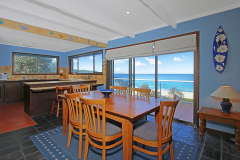 Beach Road 10 Mollymook - Mackay Tourism 2