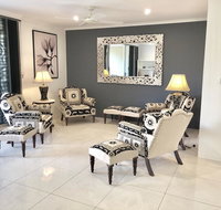 Beachfront Apartment- Paringa - Mackay Tourism
