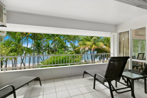 Beachfront Apt. In Alamanda Beachfront Resort (25) - Mackay Tourism 0