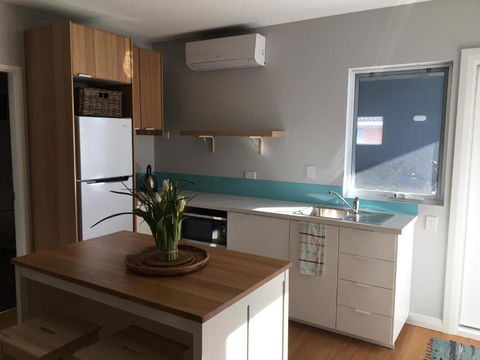 River Studio - Idyllic Location - Mackay Tourism 3