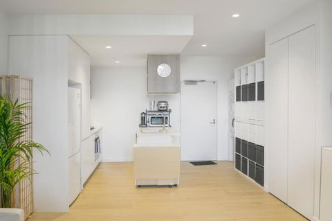 REST COLLECTION One Bedroom Apartment With Study - Mackay Tourism 2