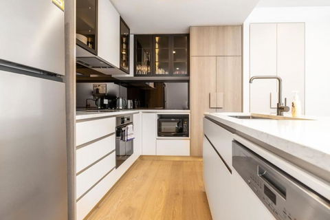 Restful Apt Near ANZAC Park West - Mackay Tourism 3