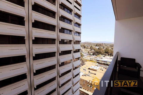 Red Rose Retreat - 1bd 1bth 1CarSp Apt - Mackay Tourism 3