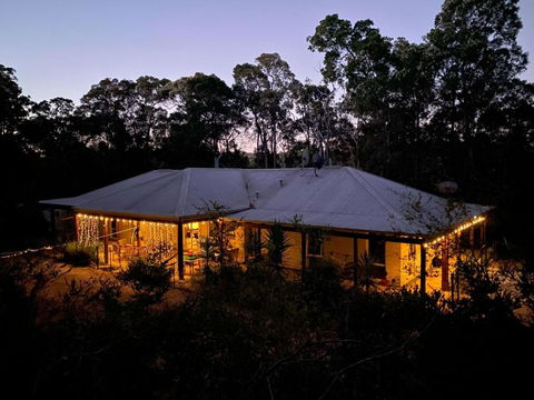 Redtail House - Carlotta - Mackay Tourism 2