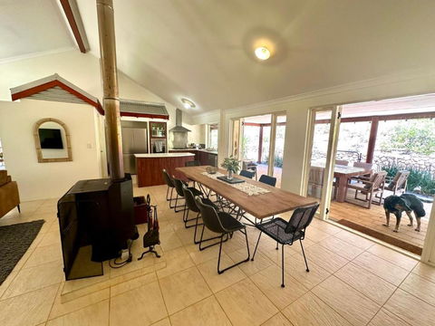 Redtail House - Carlotta - Mackay Tourism 3