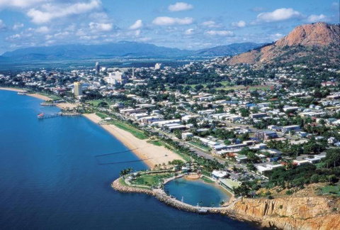 Reef Lodge Backpackers - Mackay Tourism 2