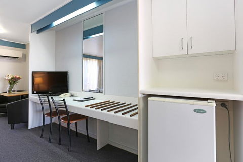 Reef Resort Motel - Mackay Tourism 1