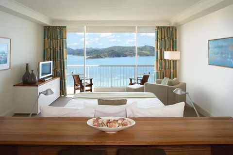 Reef View Hotel - Mackay Tourism 2