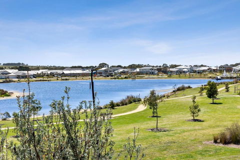 REFLECTIONS At Lonsdale - Mackay Tourism 1