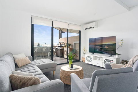 Relax @ Oceania Gerringong - Mackay Tourism 0