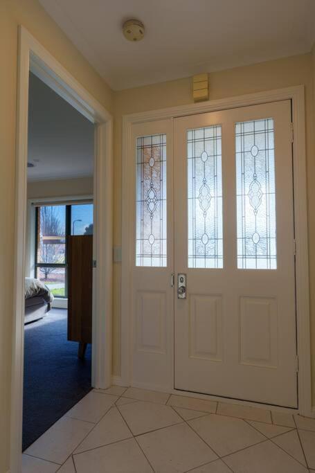 Relaxing 3bd In Tranquil Setting - Mackay Tourism 3