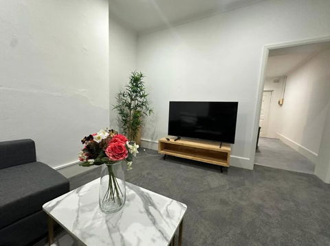 Remarkable 2 Bedroom House At The Centre Of Darlinghurst - Mackay Tourism 1