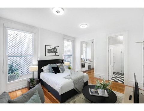 Renovated Studio In Bohemian Area Close To City - Mackay Tourism 2