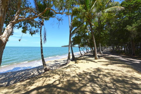 Ribbons Beachfront Apartments Clifton Beach - Mackay Tourism 1