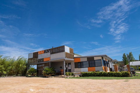 Ridgemill Estate - Mackay Tourism 0