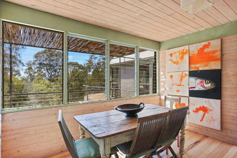 Rikkara Sanctuary 19 Rikkara Avenue Private Retreat - Mackay Tourism 3