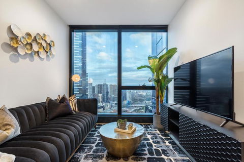 Ritzy Apartment In Iconic Australia 108 With Views - Mackay Tourism 1