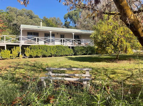 Rivendell Cottage - Mackay Tourism 0