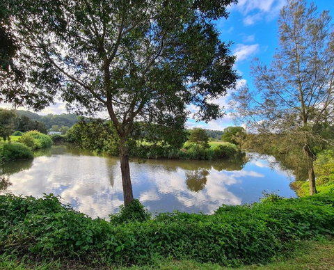 Riverbend Cottage Cabin - Little Heaven - Mackay Tourism 1